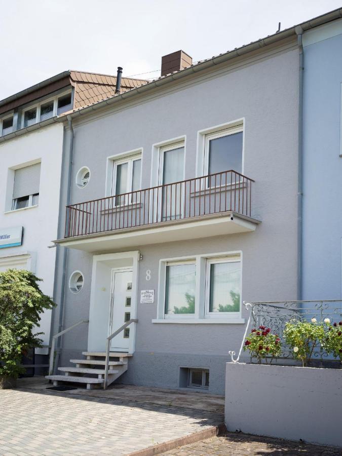 Muellers Wohnraeume Apartment Saarlouis Exterior foto